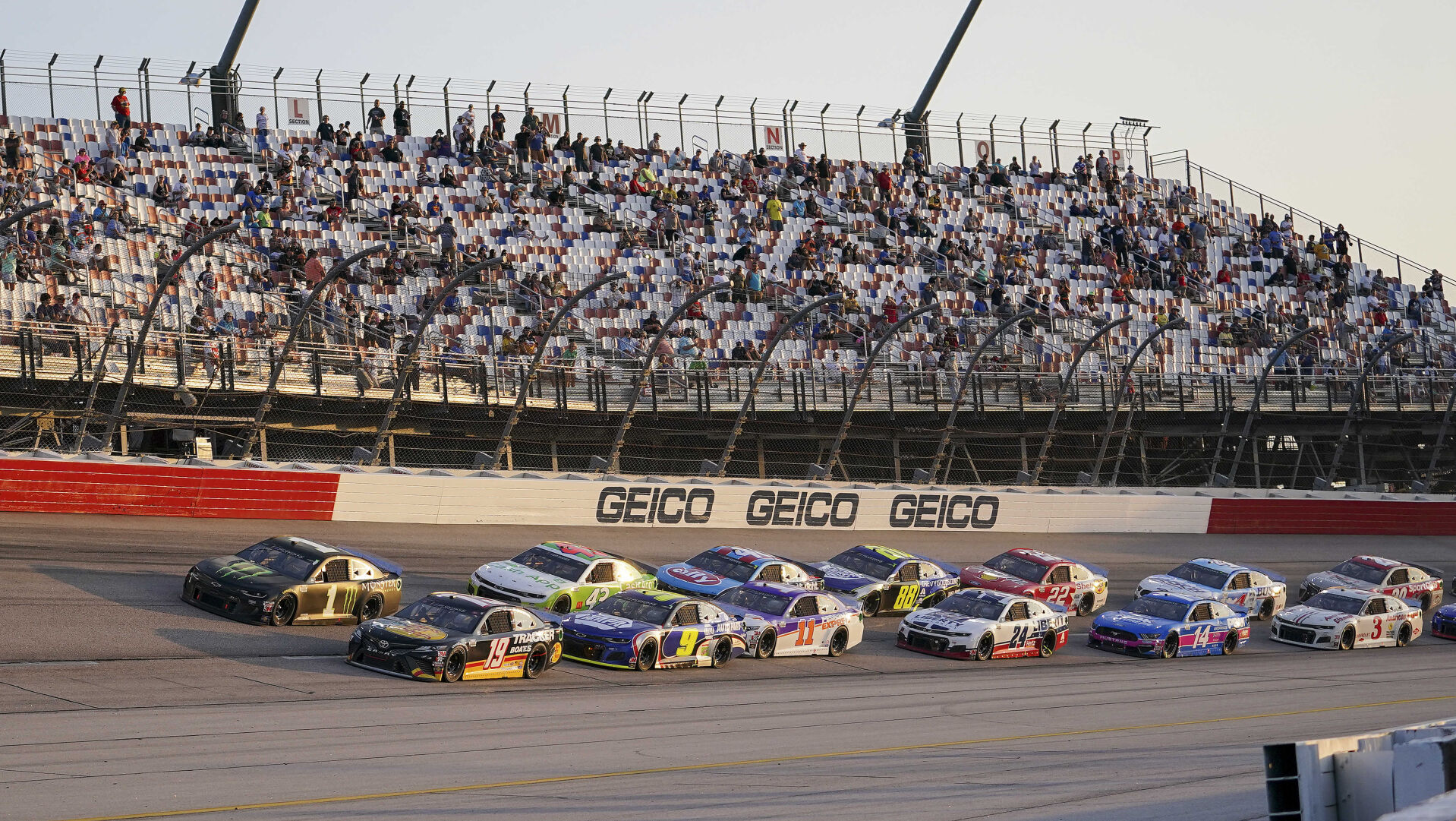 Cook Out Southern 500